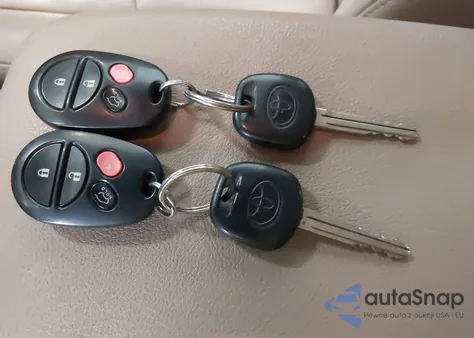 2010 Toyota Highlander Se V6 from USA, damaged, VIN 5TDJK3EH2AS026161